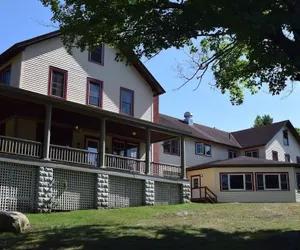 Photo 2 - The Long View Lodge