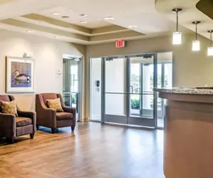 Photo 4 - MainStay Suites Hackberry Sportsman's Lodge