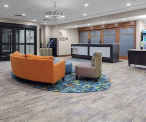 Photo 4 - Homewood Suites by Hilton Wauwatosa Milwaukee