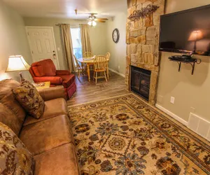 Photo 4 - Skiers Lodge
