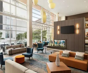 Photo 3 - Hilton Garden Inn San Antonio Downtown Riverwalk
