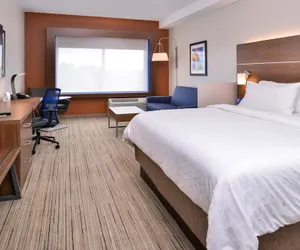 Photo 5 - Holiday Inn Express & Suites Farmville by IHG