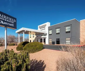 Photo 2 - Fairfield Inn & Suites by Marriott Santa Fe