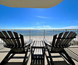 Photo 2 - Regency Isle 501 3 Bedroom Condo by RedAwning