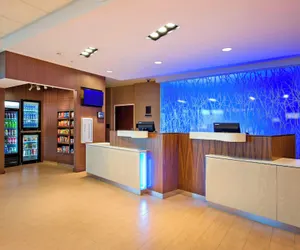 Photo 5 - Fairfield Inn & Suites by Marriott Phoenix Tempe/Airport