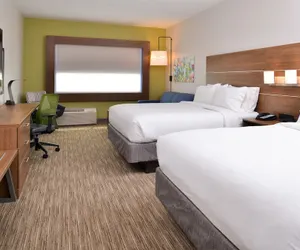Photo 4 - Holiday Inn Express Early by IHG
