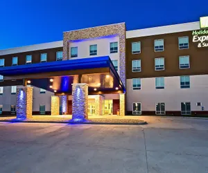 Photo 2 - Holiday Inn Express & Suites Perryville, an IHG Hotel