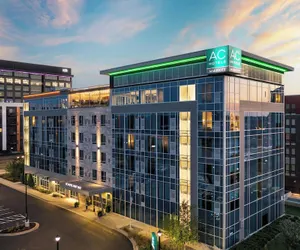 Photo 2 - AC Hotel by Marriott Minneapolis West End