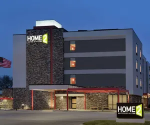 Photo 2 - Home2 Suites by Hilton Leavenworth Downtown