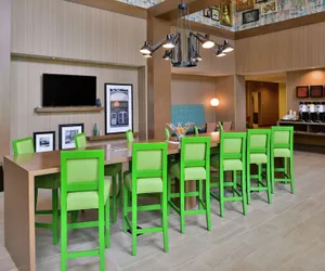 Photo 4 - Hampton Inn & Suites St. Paul Oakdale/Woodbury