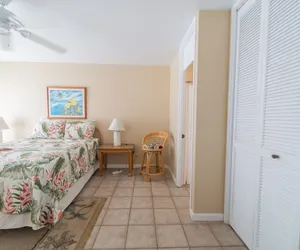 Photo 5 - Turtle Bay Hula House Budget Nuc 90-tvu-0566 1 Bedroom Condo by RedAwning