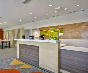 Photo 4 - Home2 Suites by Hilton Blue Ash Cincinnati