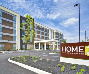 Photo 2 - Home2 Suites by Hilton Blue Ash Cincinnati