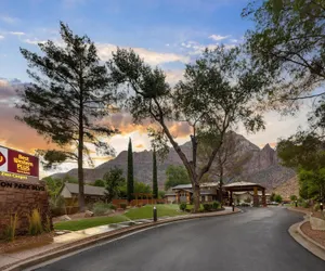 Photo 2 - Best Western Plus Zion Canyon Inn & Suites