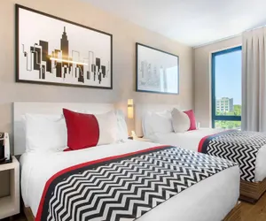 Photo 2 - Insignia Hotel Brooklyn, an Ascend Collection Hotel