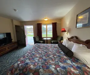 Photo 4 - Economy Lodge