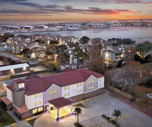 Photo 2 - Melrose @ Seabrook, BW Signature Collection