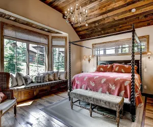 Photo 3 - Ski Bridge Lodge - Ski In / Ski Out