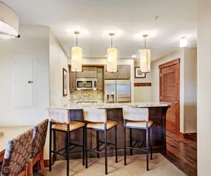 Photo 5 - Luxury One Bedroom At Base Of Peak 8! Condo by RedAwning