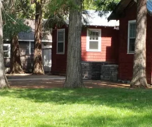 Photo 2 - Historic Red Smarthouse-King-Walk Dwtn
