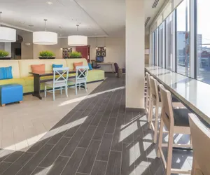 Photo 5 - Home2 Suites by Hilton Kansas City Downtown