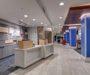 Photo 4 - Holiday Inn Express Fort Walton Beach Central by IHG
