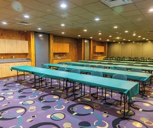 Photo 5 - Splash Universe Resort