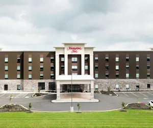 Photo 2 - Hampton Inn Lebanon