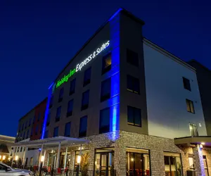 Photo 3 - Holiday Inn Express & Suites Colorado Springs AFA Northgate, an IHG Hotel