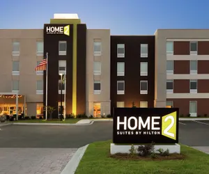 Photo 2 - Home2 Suites by Hilton Savannah Airport