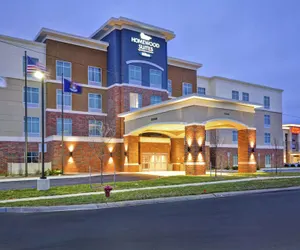 Photo 2 - Homewood Suites by Hilton Detroit