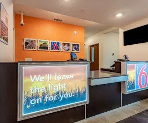 Photo 5 - Motel 6 Mankato, MN