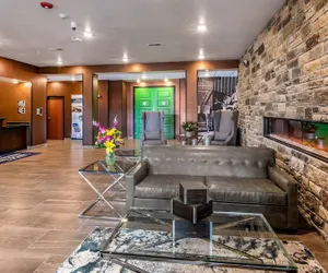 Photo 3 - Cobblestone Hotel & Suites - Hartford