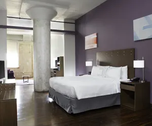 Photo 5 - Fairfield Inn & Suites by Marriott Dallas Downtown
