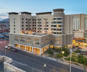 Photo 2 - Courtyard by Marriott El Paso Downtown/Convention Center