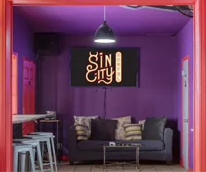 Photo 2 - Sin City Hostel Las Vegas