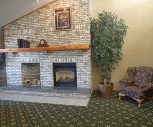 Photo 3 - AmericInn by Wyndham Madison SD