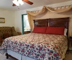 Photo 5 - Aldrich House Bed & Breakfast