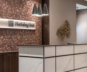 Photo 3 - Holiday Inn Boston Logan Airport - Chelsea by IHG
