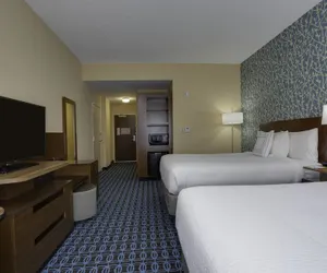 Photo 5 - Fairfield Inn & Suites by Marriott Fort Lauderdale Downtown