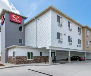 Photo 2 - Econo Lodge Inn & Suites Springfield Main Street