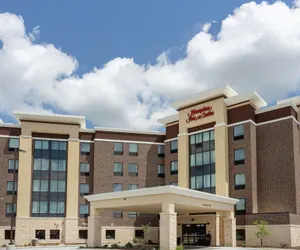 Photo 2 - Hampton Inn & Suites Burlington