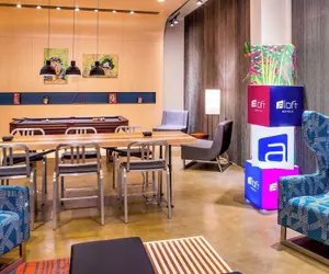 Photo 4 - Aloft Alpharetta