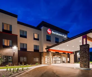 Photo 2 - Best Western Plus New Richmond Inn & Suites