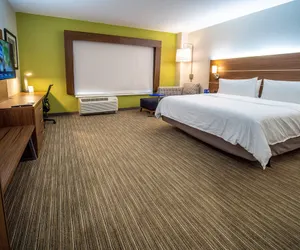Photo 4 - Holiday Inn Express & Suites Oklahoma City Airport by IHG