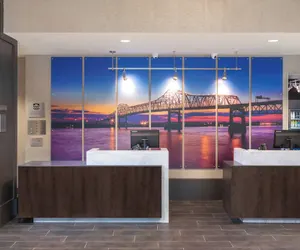 Photo 3 - Courtyard by Marriott Baton Rouge Downtown