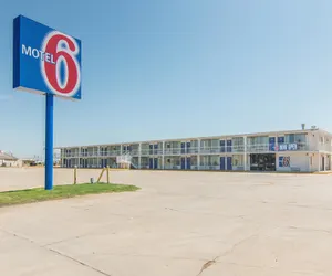 Photo 2 - Motel 6 Liberal, KS