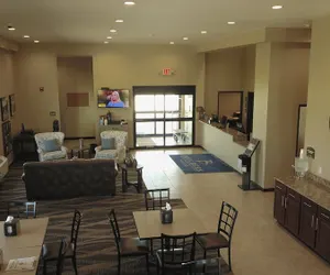 Photo 3 - Cobblestone Inn & Suites - Clarinda