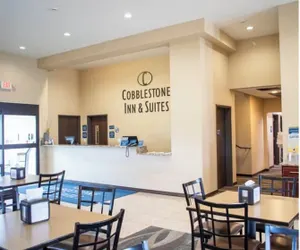 Photo 4 - Cobblestone Inn & Suites - Clarinda