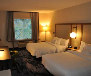 Photo 5 - Fairfield Inn & Suites by Marriott Nashville Airport